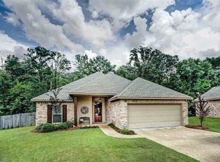 622 Pinebrook Pl, Brandon, MS 39047