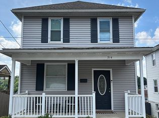 914 Orchard Ave, Greensburg, PA 15601