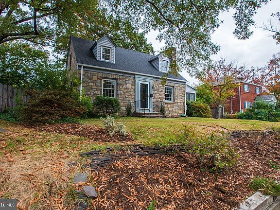 4th image of this home