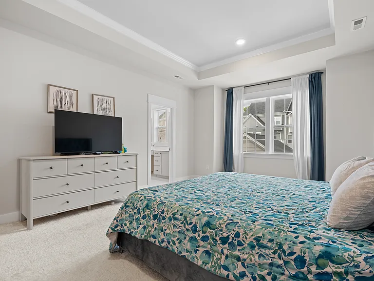 155 Lotus Ln — Photo 49