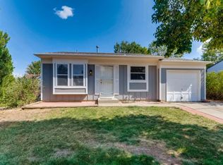 1990 Ceylon St, Aurora, CO 80011