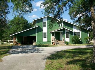 824 Lazy Ln, San Marcos, TX 78666