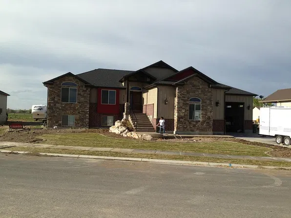 5532 W 5725 S, Hooper, UT 84315