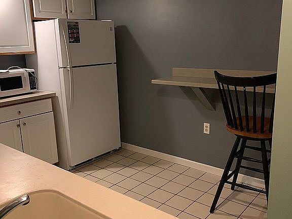 Apartment Kitchen