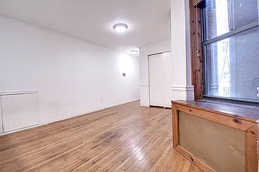 Rented by Urbane Brokerage