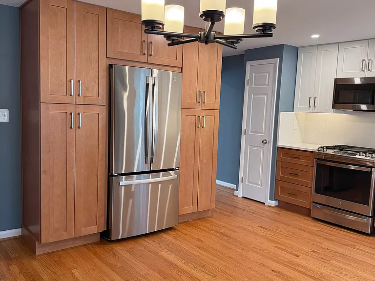 1163 Linden Ave — Photo 7