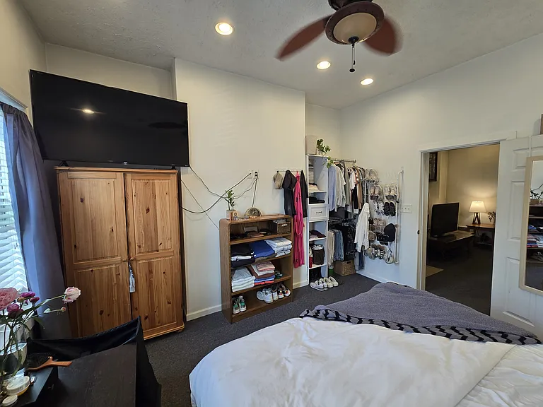 809 Jacksonia St #1 — Photo 3