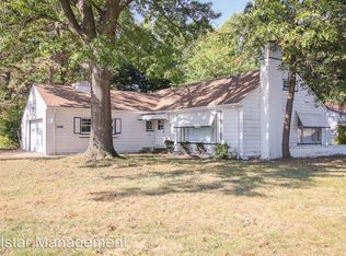 1104 Brandon Rd, Cleveland Heights, OH 44112