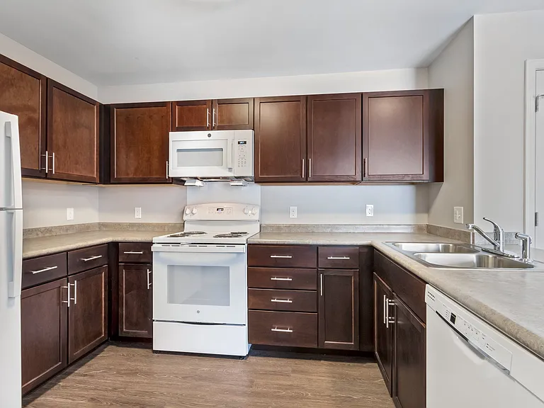 Barley Square Apartments — Photo 16