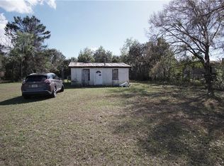 19900 Saltsdale Rd, Umatilla, FL 32784
