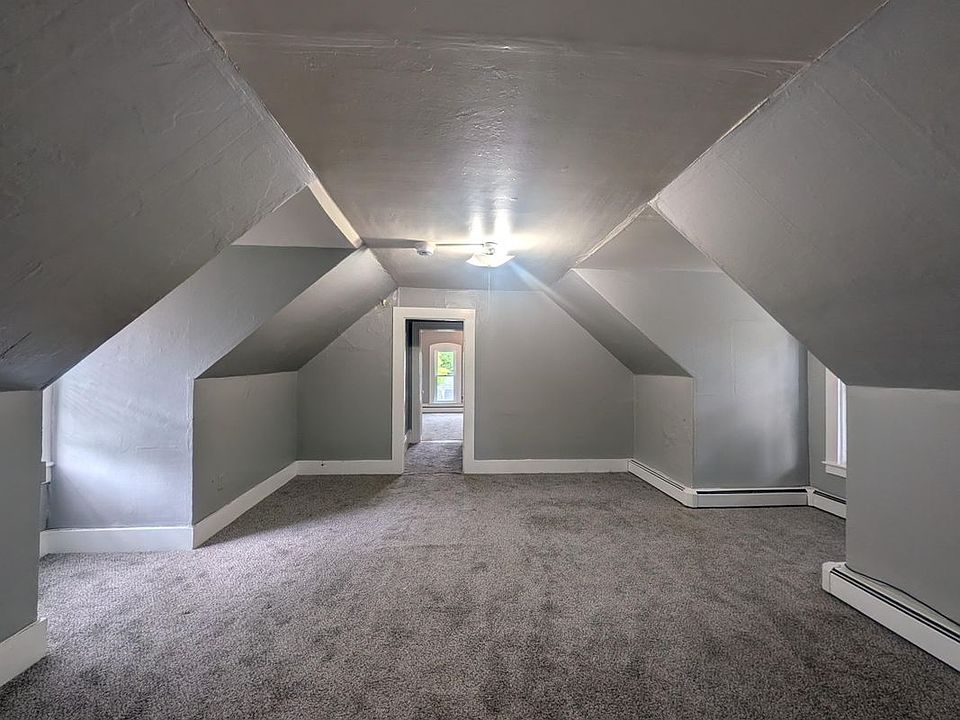 1st image of 1 Green St APT 1