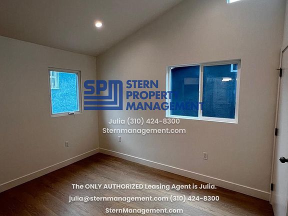 4th image of 3016 Asbury St #1-2