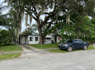 4101 SW 33rd St, Hollywood, FL 33023