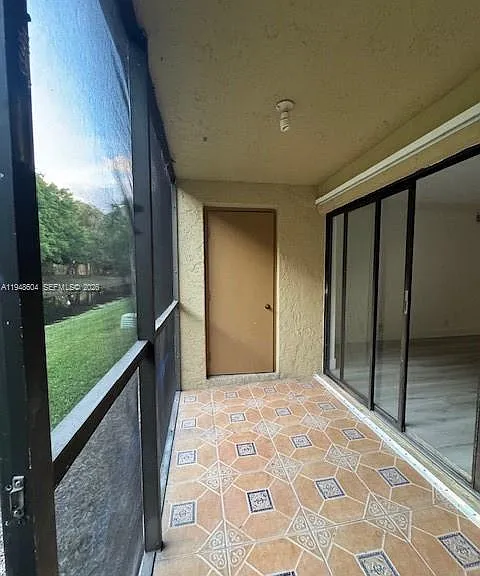 321 Lakeview Dr #105 — Photo 29