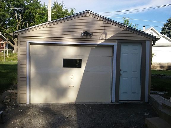 4th image of 5038 S 36th Ave