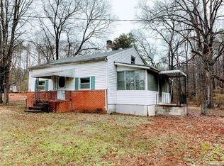 12698 Greenwood Rd, Glen Allen, VA 23059