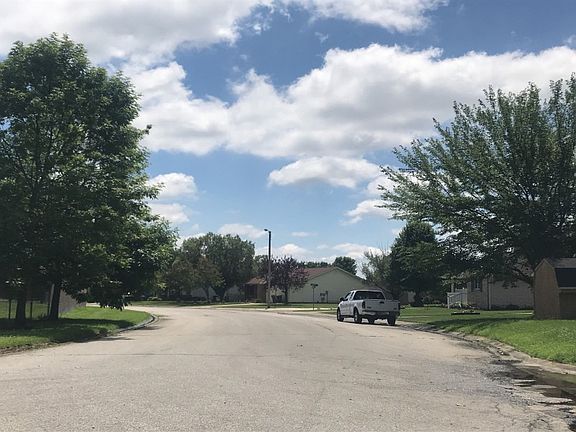 5th image of 616 N Jackson Park Dr