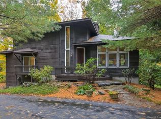 54 Cherry Brook Rd, Canton, CT 06019