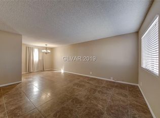 1425 Chestnut St, Henderson, NV 89011