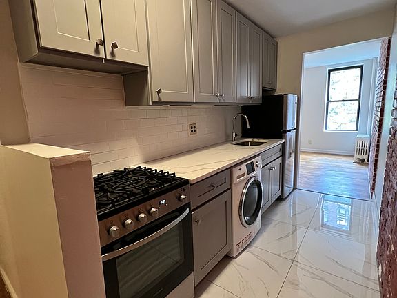 2nd image of 444 E 78th St APT 14