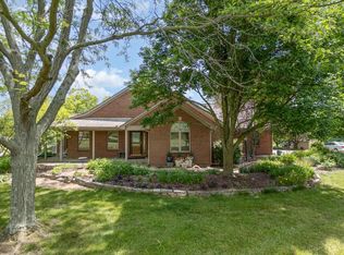 2934 State Line Rd S, Okeana, OH 45053