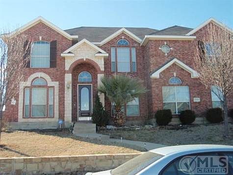 2nd image of 2301 River Canyon Ln