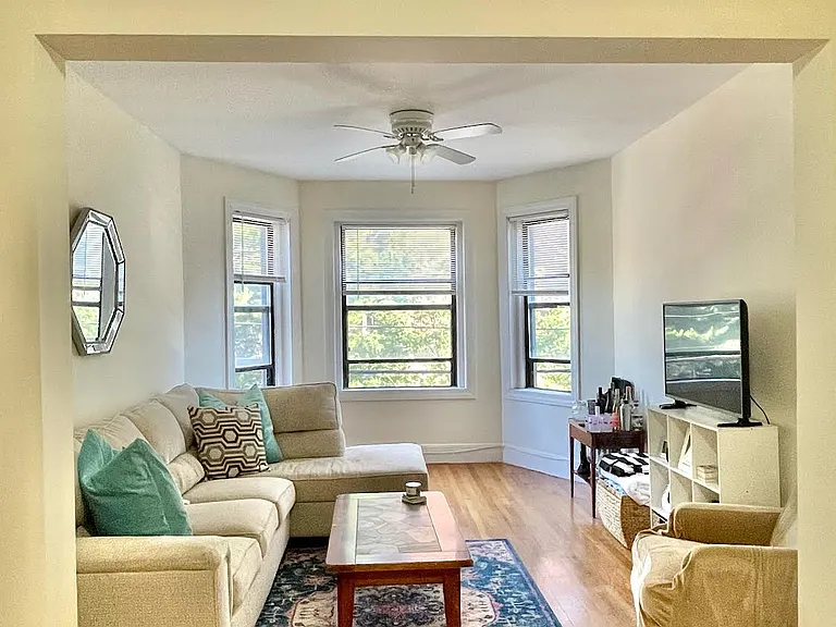 45-60 Longwood ave — Photo 17