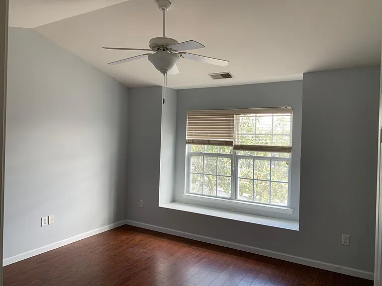 138 Sonata Cir — Photo 13