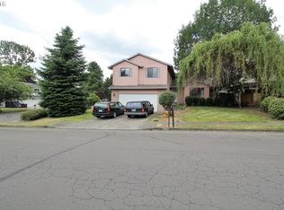 709 SE Hale Pl, Gresham, OR 97080