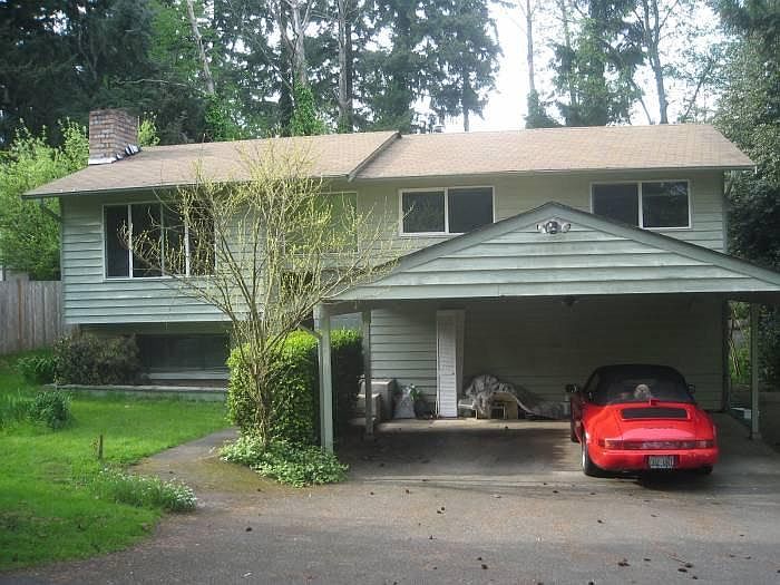 1st image of 322 S 180th Ct