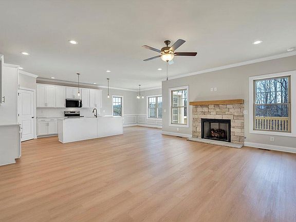 5th image of 3138 Moyer Ct