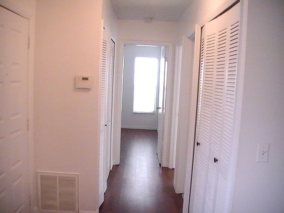 4th image of 5311 Pale Horse Dr