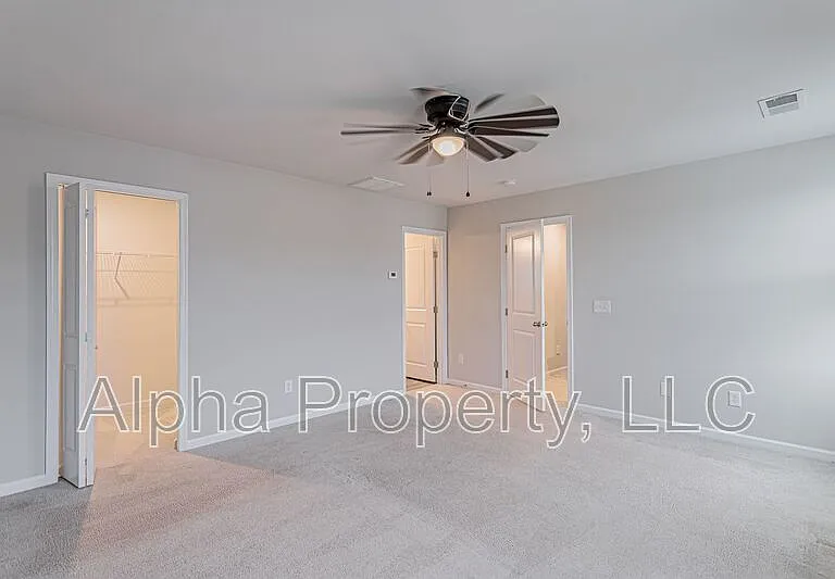10 Torrington Dr — Photo 17