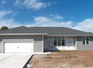 3457 Paula St, Green Bay, WI 54311