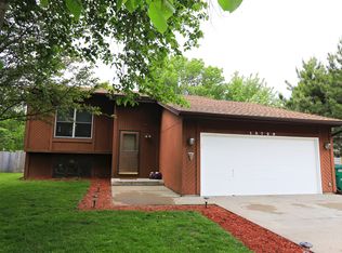 13728 Huntington Ave S, Savage, MN 55378