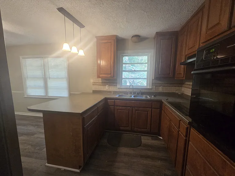 4367 Pharr Ave — Photo 7