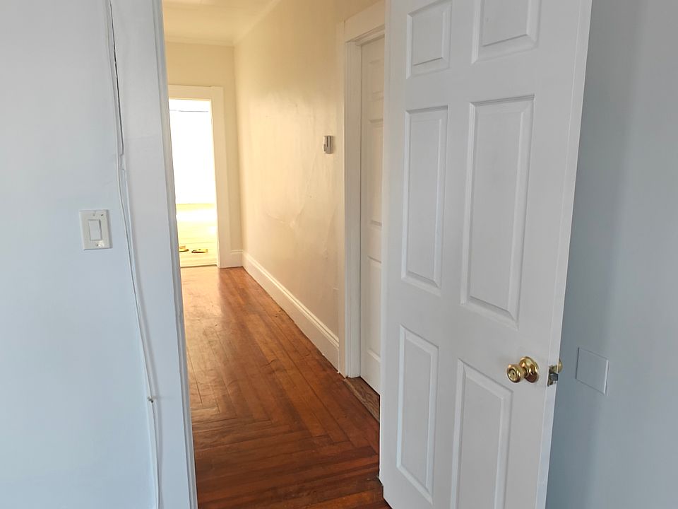 1st image of 17-19 Winthrop Ave #19-1