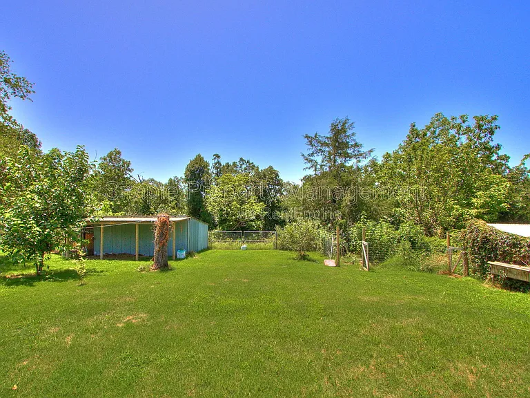 18916 Dave Dr — Photo 31