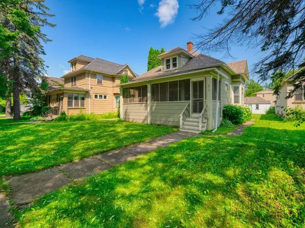 415 5th St S, Virginia, MN 55792