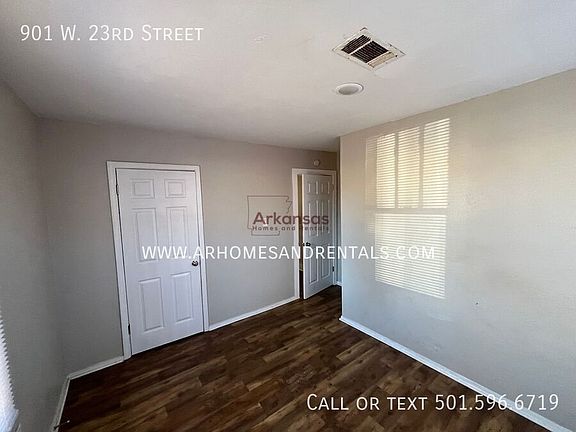 4th image of 901 W 23rd St