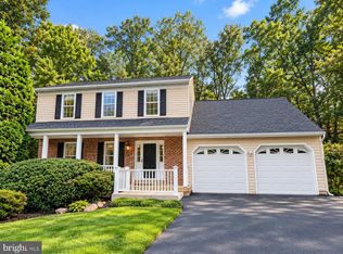 8516 Innisfree Dr, Springfield, VA 22153