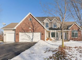 17714 Hillwood Ave, Lakeville, MN 55044