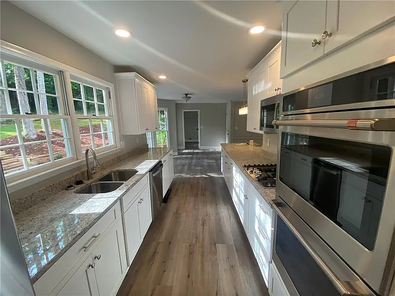 1260 Sagewood Dr — Photo 5