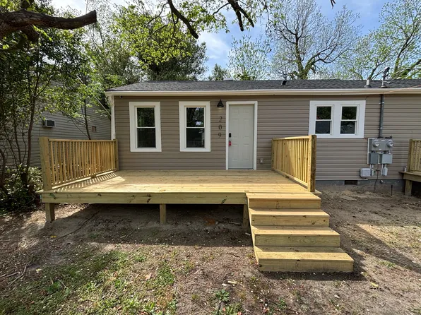 209 Gertrude St #1, Fayetteville, NC 28303