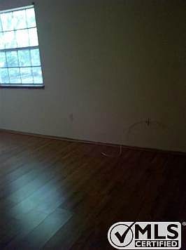 3rd image of 3120 Elwood Trl #7