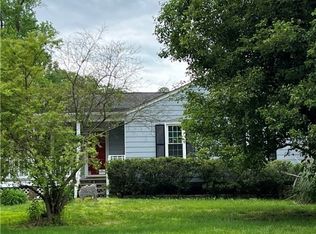 2853 Haleys Hollow Rd, Glen Allen, VA 23060
