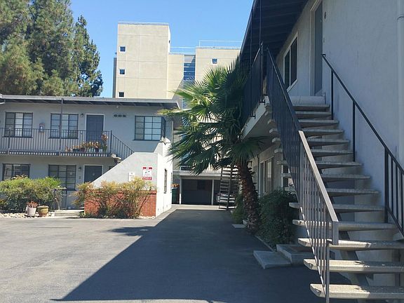 3rd image of 676 N 5th St APT 5