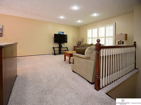 5th image of 5611 Blackwell Dr