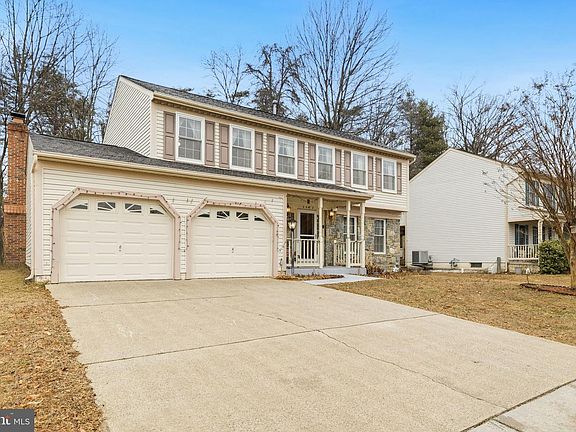 3rd image of 4482 Edsall Dr
