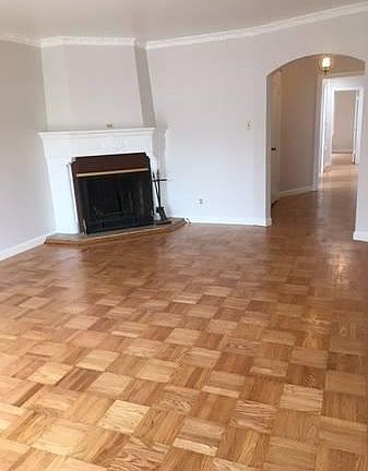 2nd image of 2435 29th Ave
